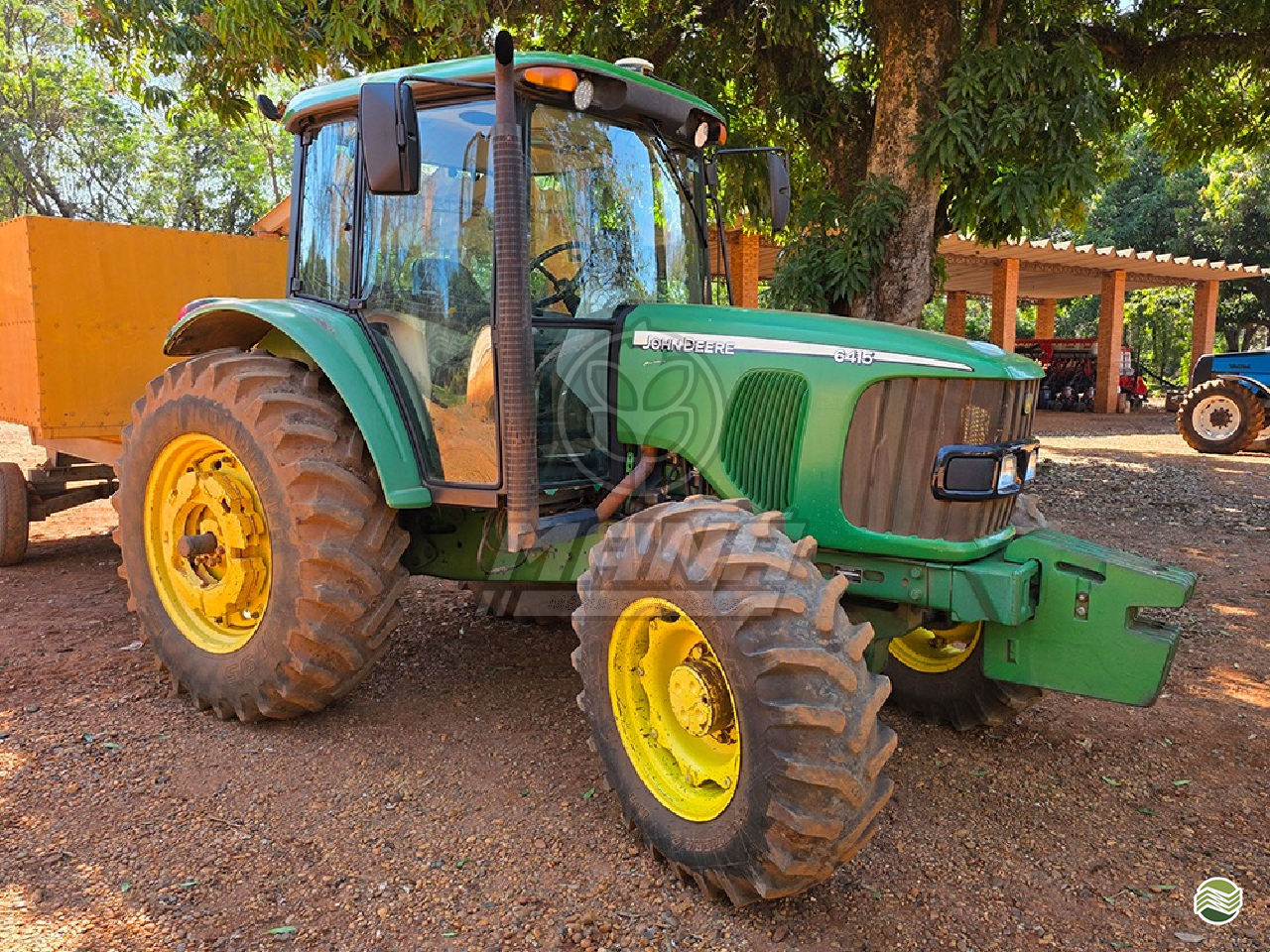 TRATOR JOHN DEERE JOHN DEERE 6415 Tração 4x4 Mana Máquinas RIBEIRAO PRETO SÃO PAULO SP